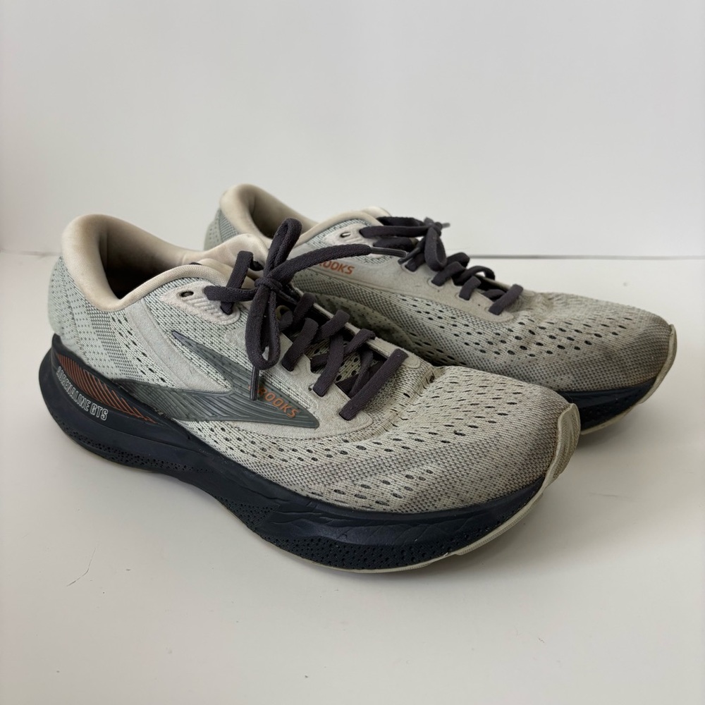 Brooks Adrenaline GTS 24 Women’s Running Shoes Walking Sneakers Size 9 B Medium